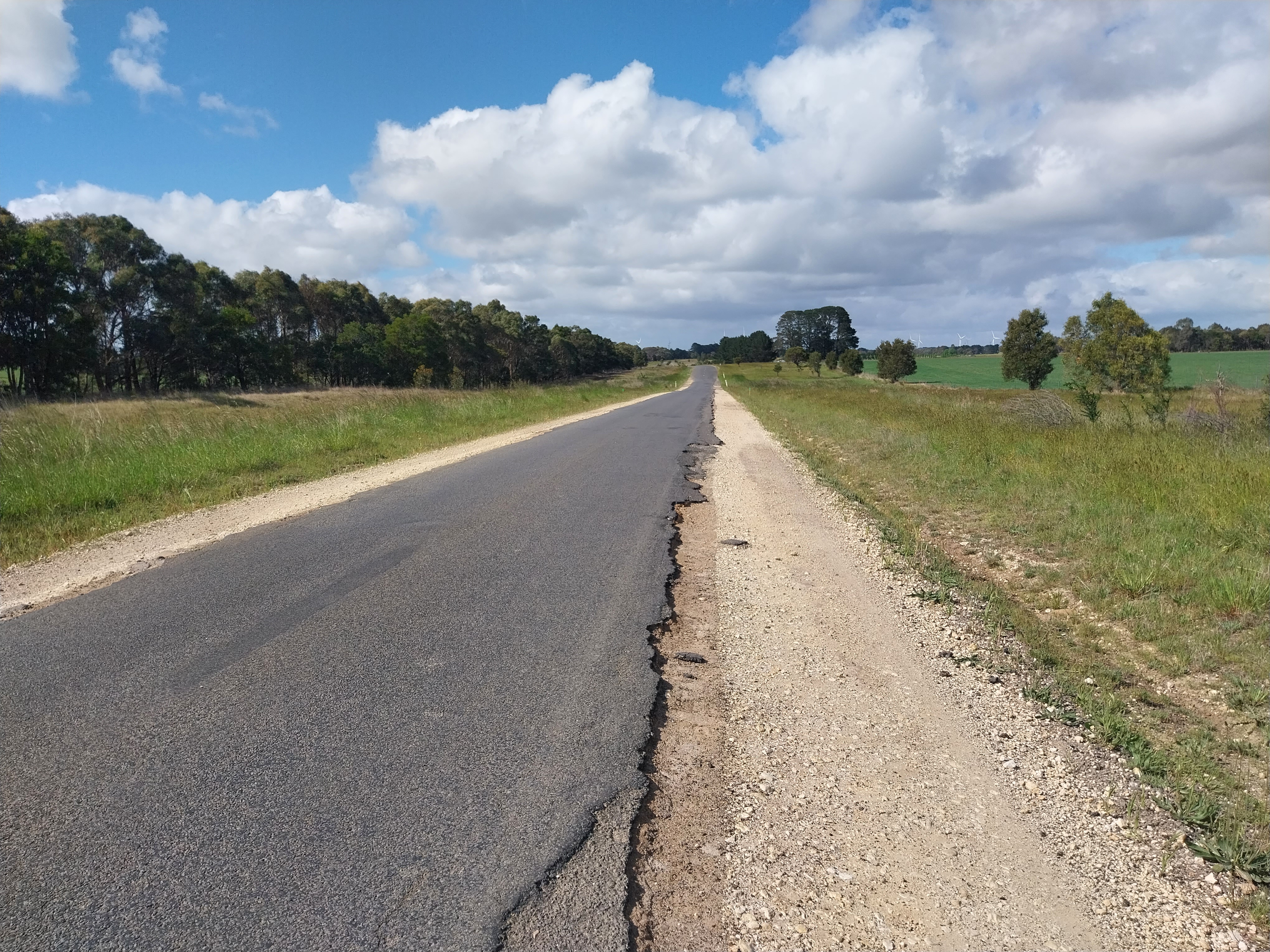 Ballan-Meredith-Road.jpg